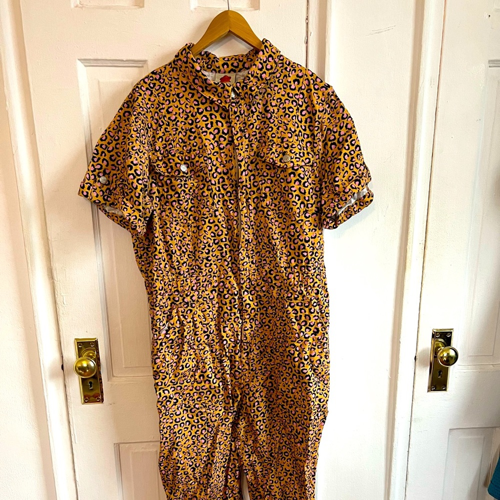 Farm Rio leopard coverall jumpsuit cropped leg size XL